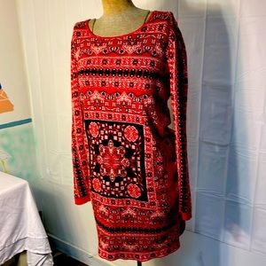 Large sweater body con material dress unique pattern